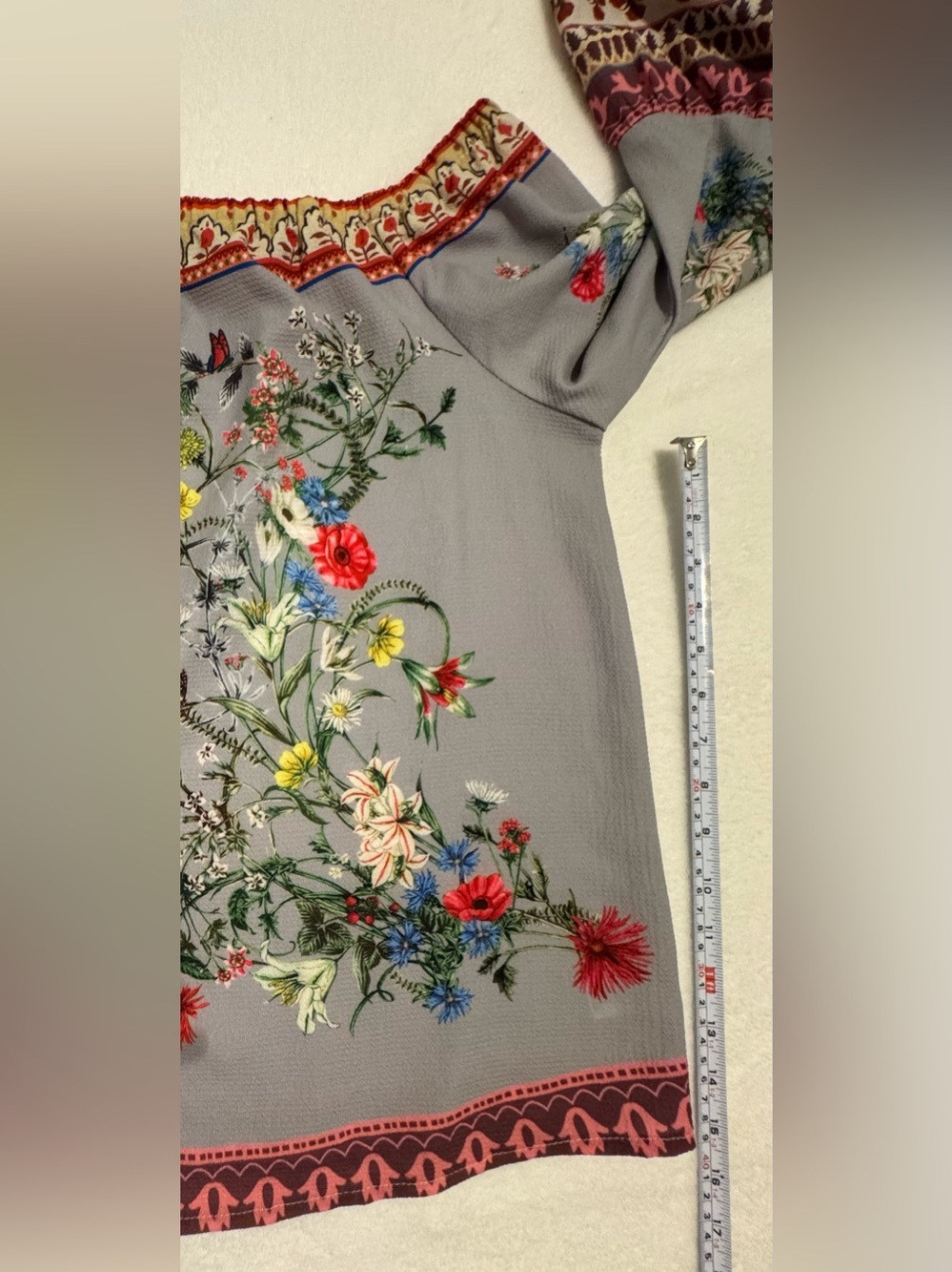 Umgee Plus Floral Bell Sleeve On or Off Shoulder Top Blouse Grey Size 2XL - Picture 8 of 9